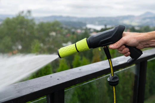 What are the water supply requirements for a AVA pressure washer?